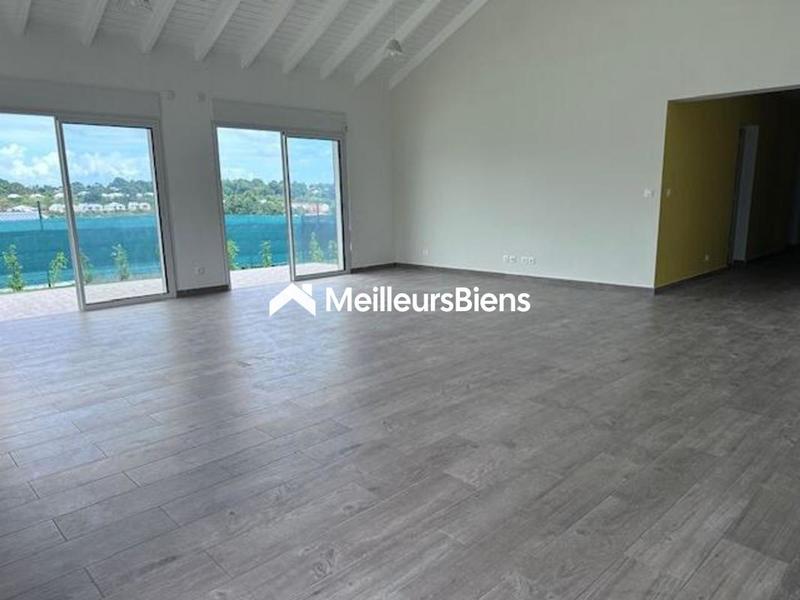 Villa - 160 m² - 5 pièces