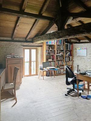 Maison - 215 m² - 7 pièces