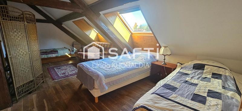 Maison - 140 m² - 5 pièces