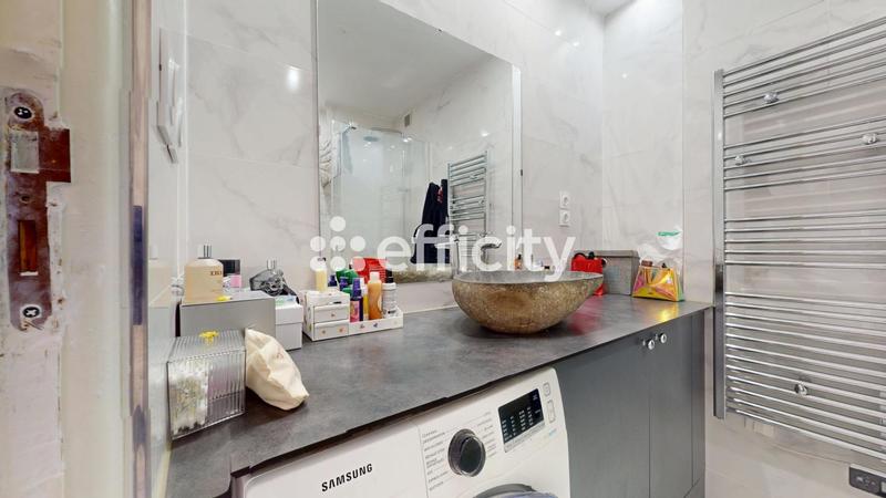 Appartement - 97 m² - 4 pièces