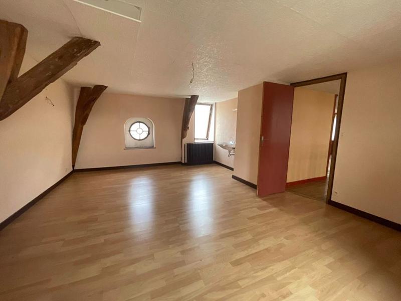 Maison - 230 m² - 10 pièces