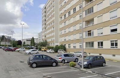 Parking / Garage - 72 m²