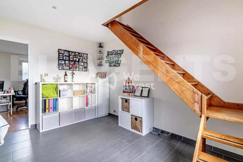 Maison - 96 m² - 5 pièces