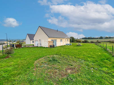 Maison - 83 m² - 4 pièces