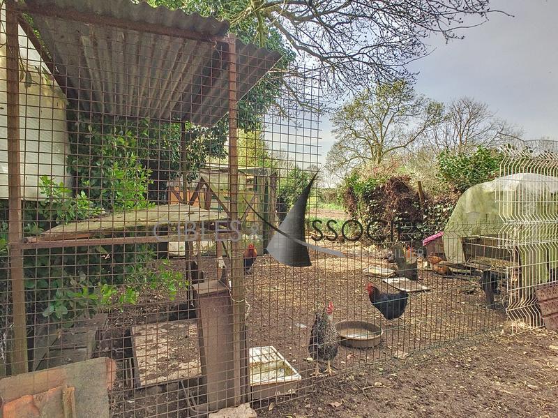 Maison traditionnelle - 150 m² - 6 pièces