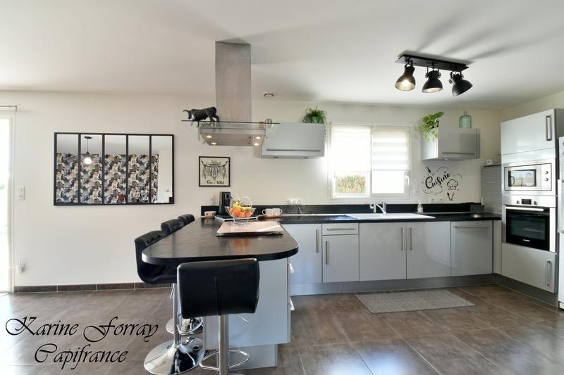 Maison - 107 m² - 4 pièces