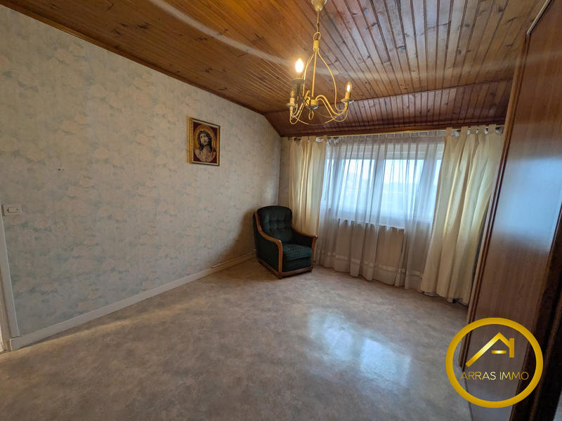 Maison - 101 m² - 6 pièces