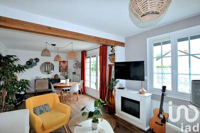 Maison - 82 m² - 3 pièces