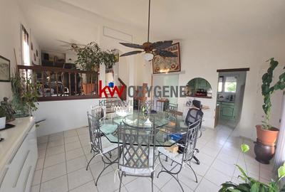 Maison - 153 m² - 7 pièces