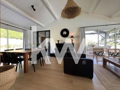 Propriété - 157 m² - 6 pièces