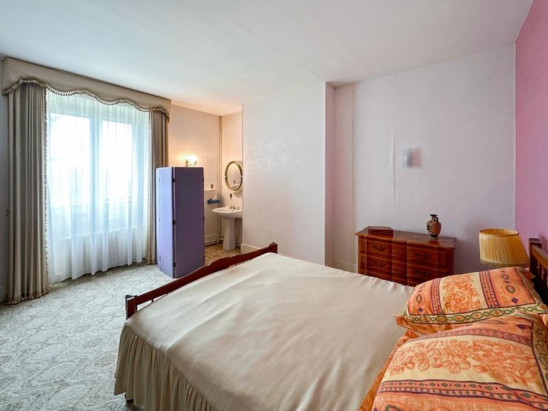 Maison bourgeoise - 192 m² - 6 pièces