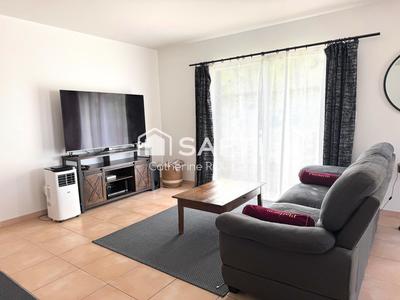 Maison - 95 m² - 4 pièces