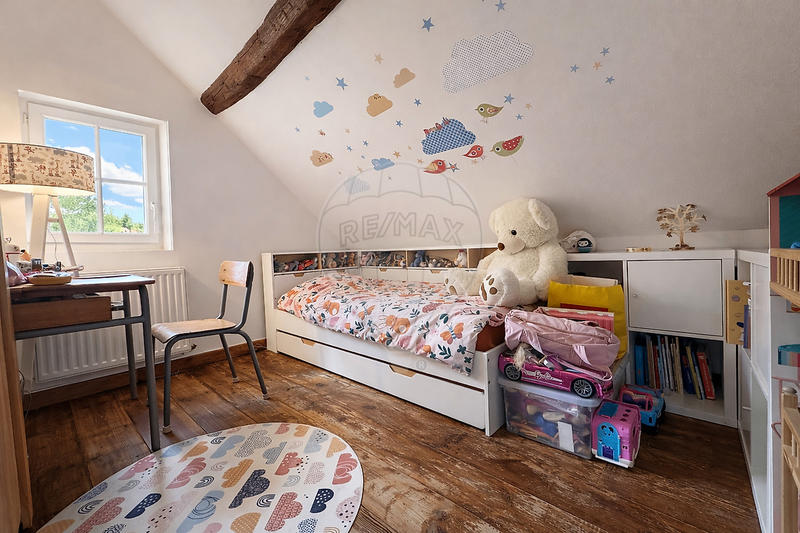 Maison - 110 m² - 5 pièces