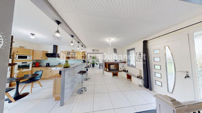 Maison - 145 m² - 7 pièces