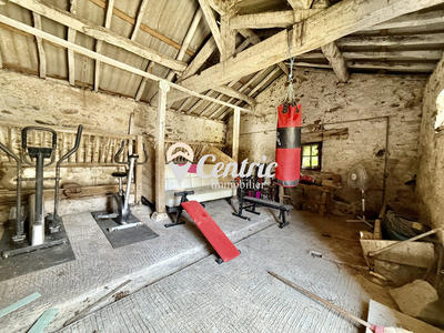 Maison ancienne - 242 m² - 6 pièces