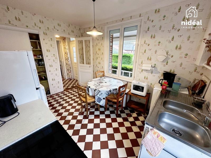 Maison - 98 m² - 5 pièces