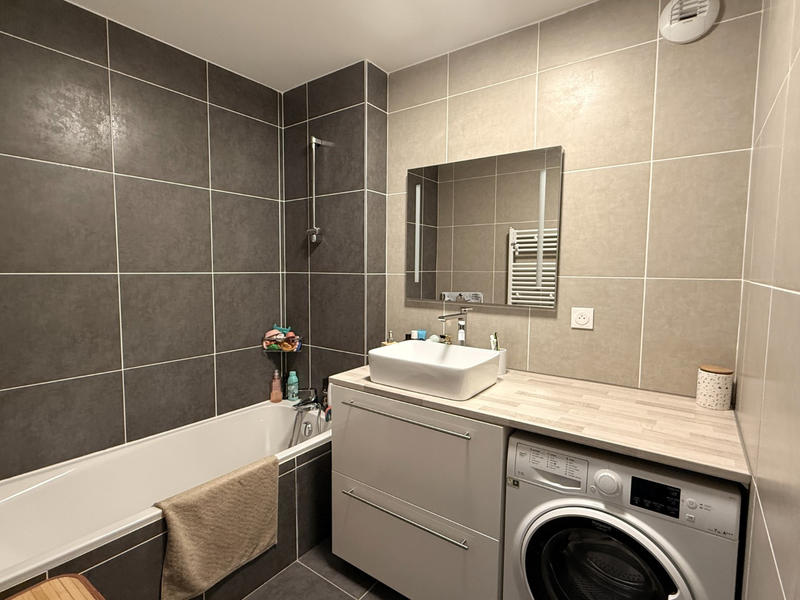 Appartement - 60 m² - 3 pièces