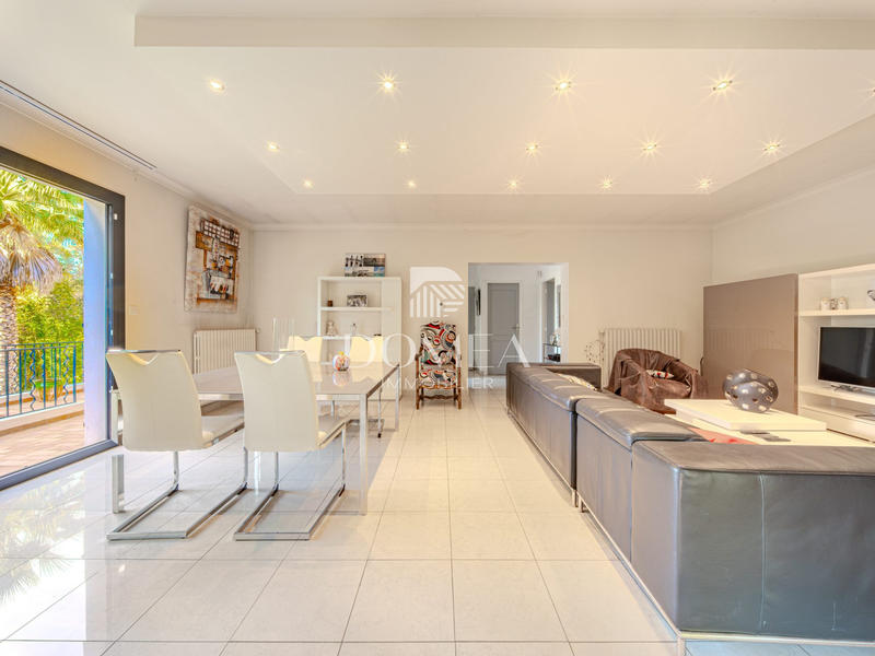 Villa - 170 m² - 7 pièces