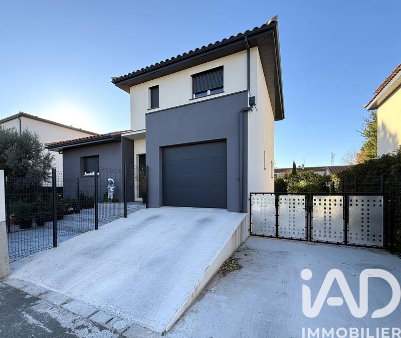 Maison - 112 m² - 4 pièces