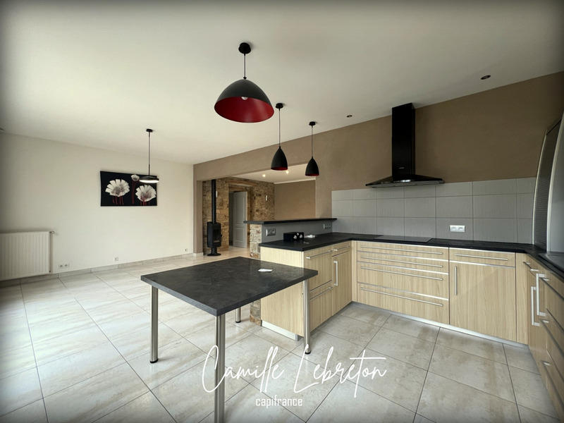 Maison - 120 m² - 4 pièces