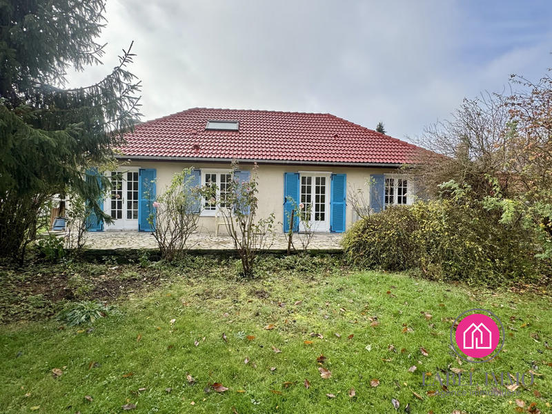 Maison - 110 m² - 6 pièces