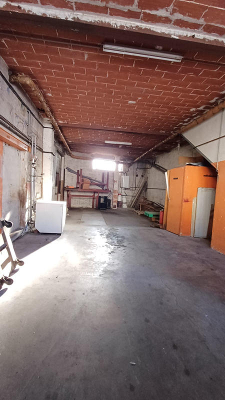 Immeuble - 68 m² - 3 pièces