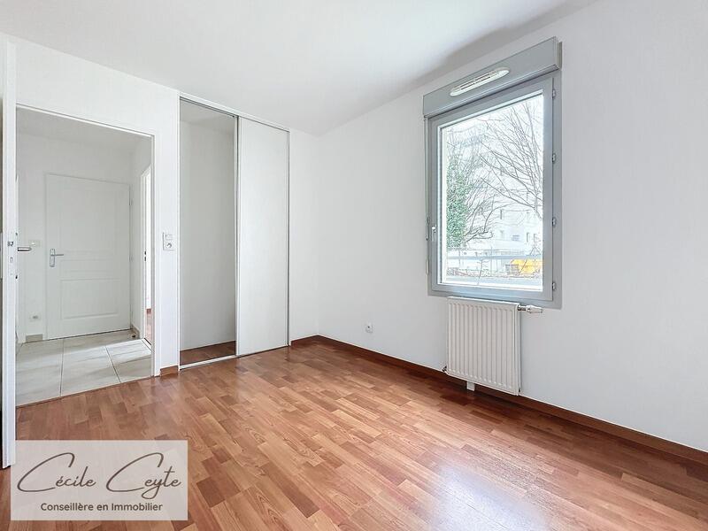 Appartement - 84 m² - 4 pièces