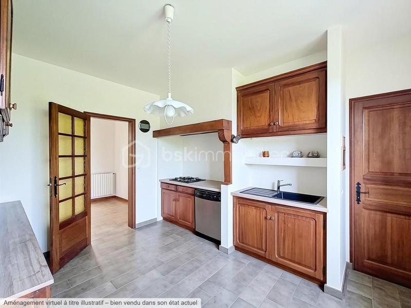 Maison traditionnelle - 108 m² - 6 pièces