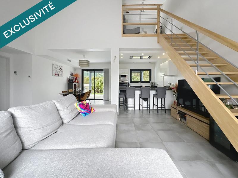 Maison - 118 m² - 4 pièces