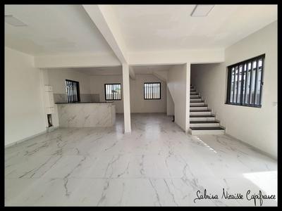 Maison - 153 m² - 5 pièces