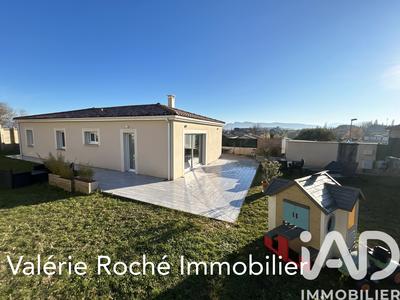 Maison - 106 m² - 4 pièces