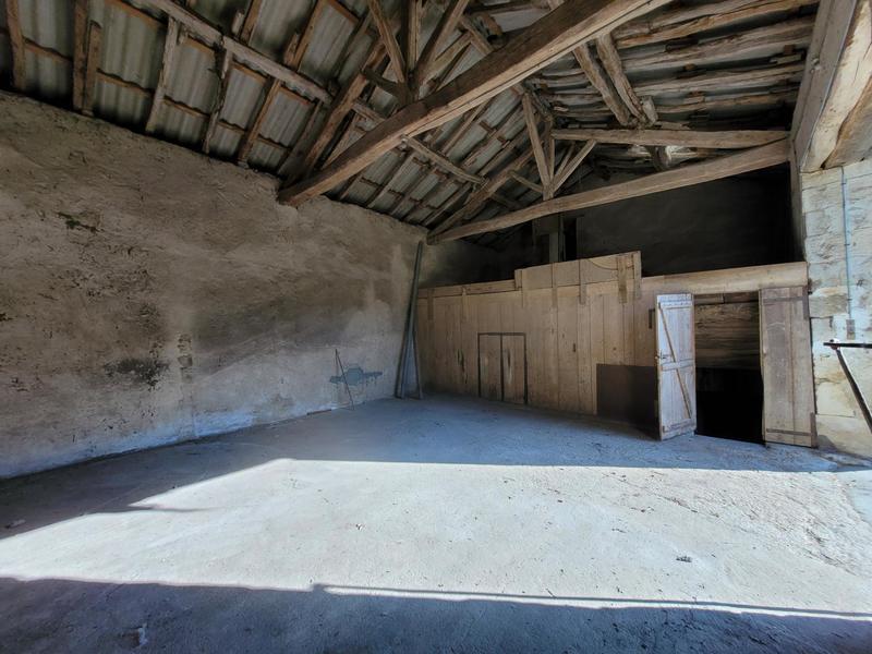 Maison - 200 m² - 8 pièces