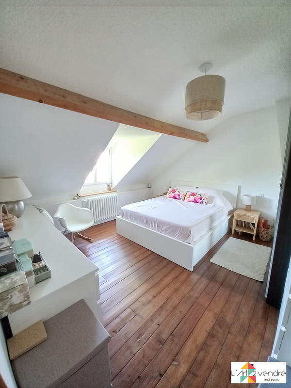 Maison ancienne - 87 m² - 4 pièces