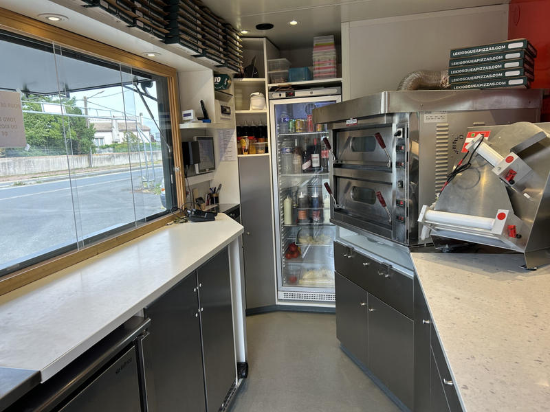 Local commercial - 10 m² - 1 pièce