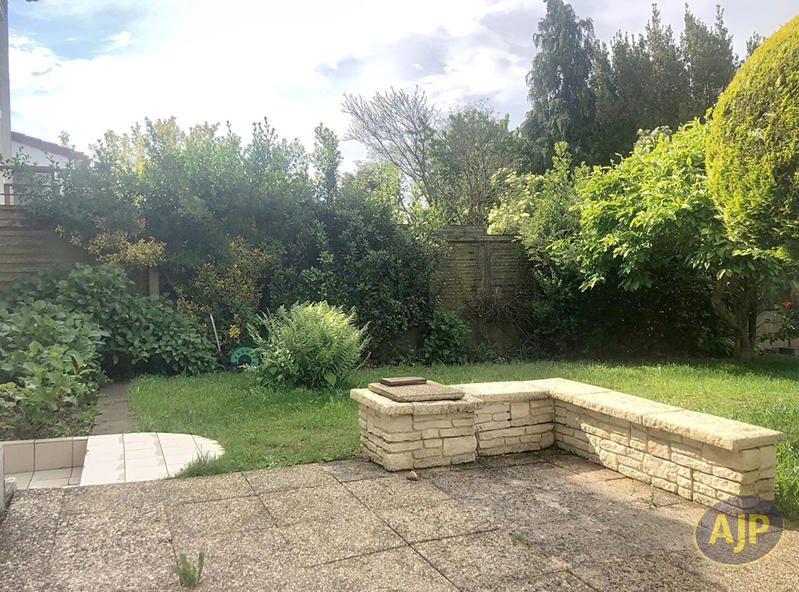 Maison - 122 m² - 6 pièces