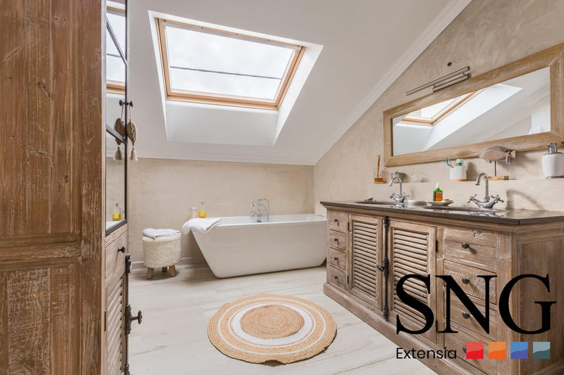 Maison ancienne - 233 m² - 7 pièces