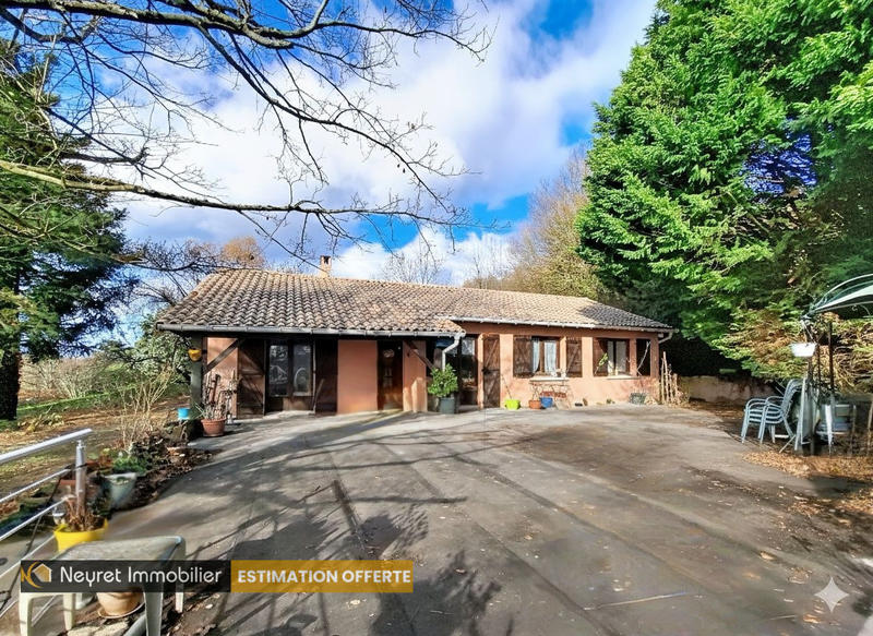 Maison - 107 m² - 6 pièces