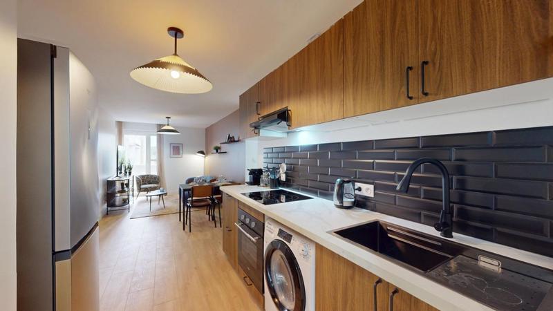 Appartement - 74 m² - 5 pièces