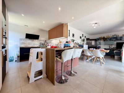 Appartement - 103 m² - 4 pièces