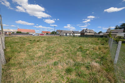 Terrain - 733 m²