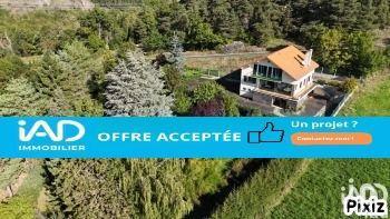 Maison - 152 m² - 5 pièces