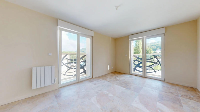 Appartement - 105 m² - 5 pièces