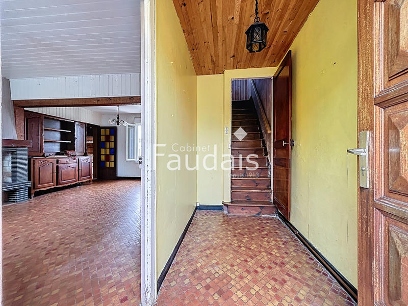 Maison - 111 m² - 6 pièces