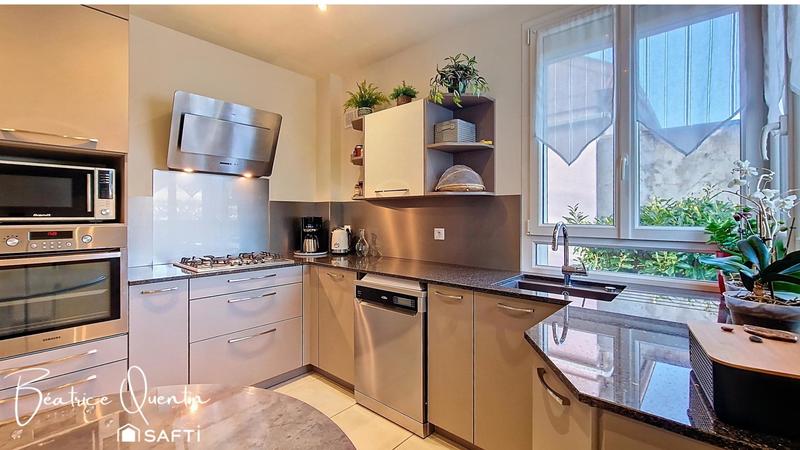 Maison - 135 m² - 6 pièces