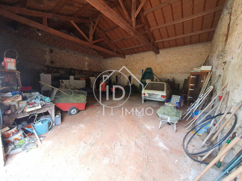 Corps de ferme - 208 m² - 4 pièces