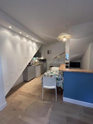 Studio - 26 m² - 3 pièces