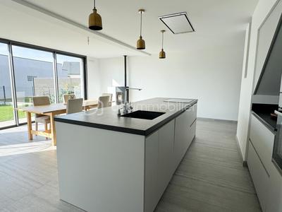 Maison - 135 m² - 5 pièces