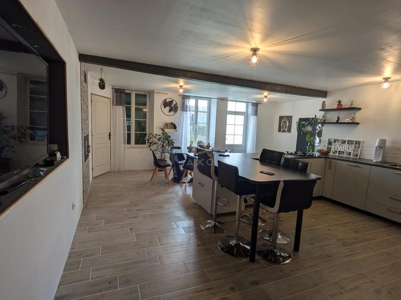 Maison de village - 210 m² - 5 pièces