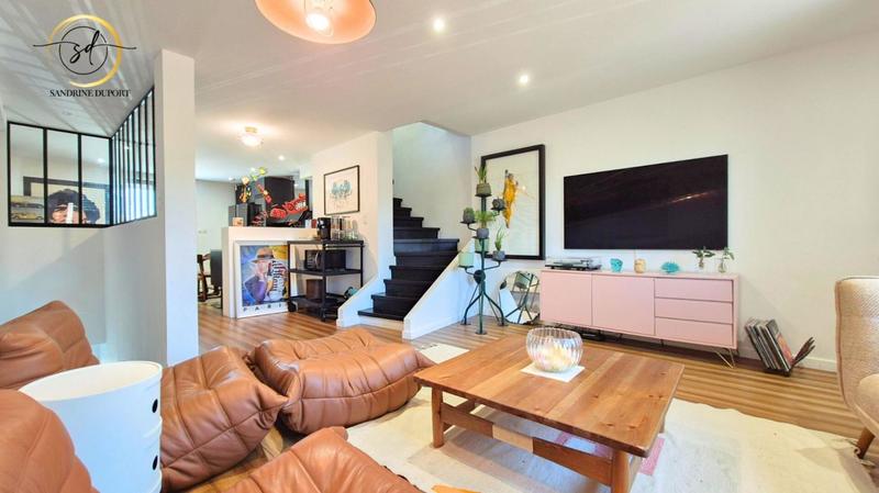 Maison - 118 m² - 5 pièces