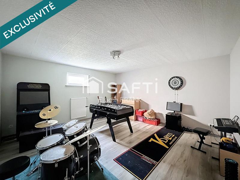 Maison - 259 m² - 9 pièces